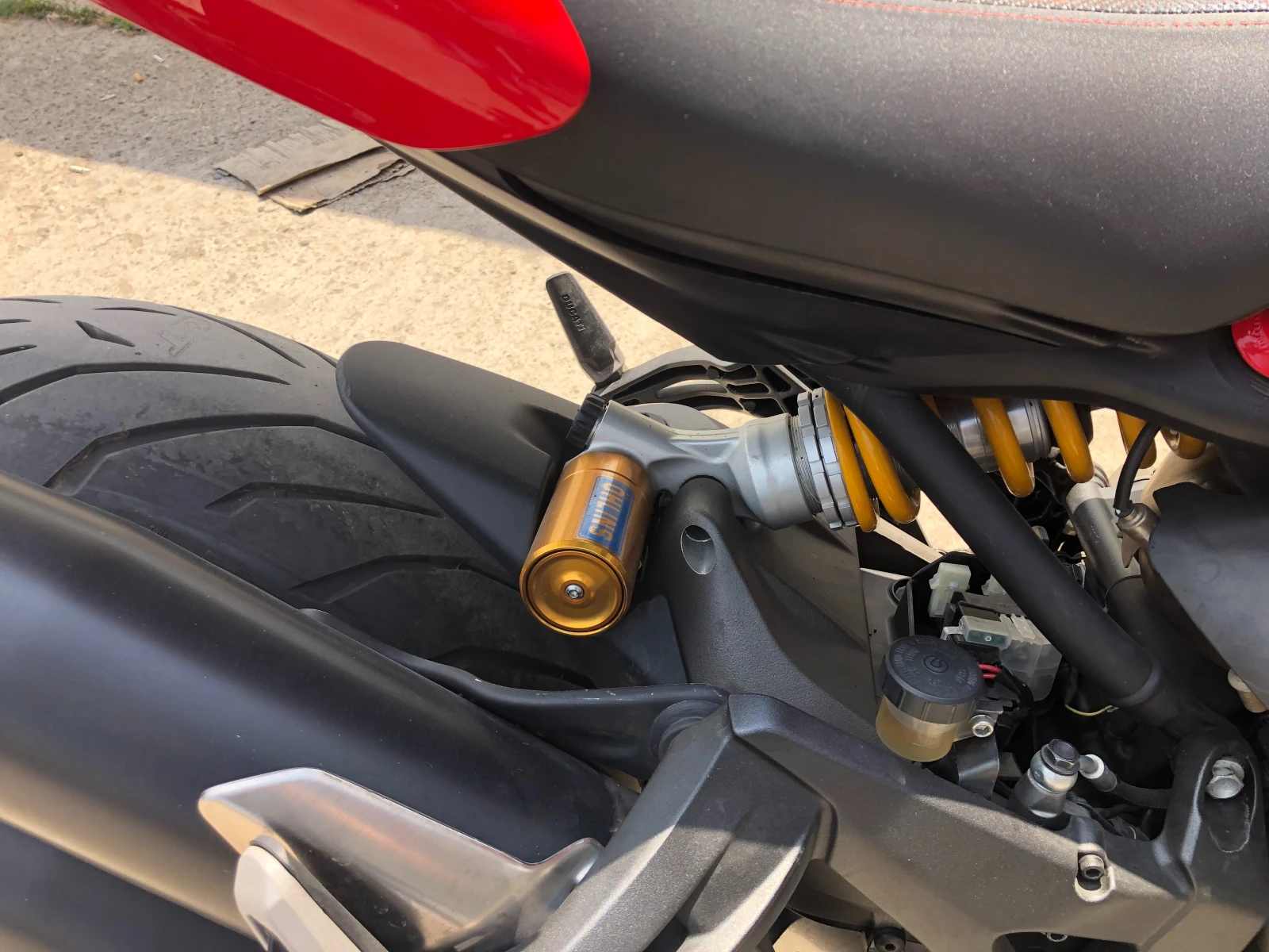 Ducati Monster 1200S - изображение 7