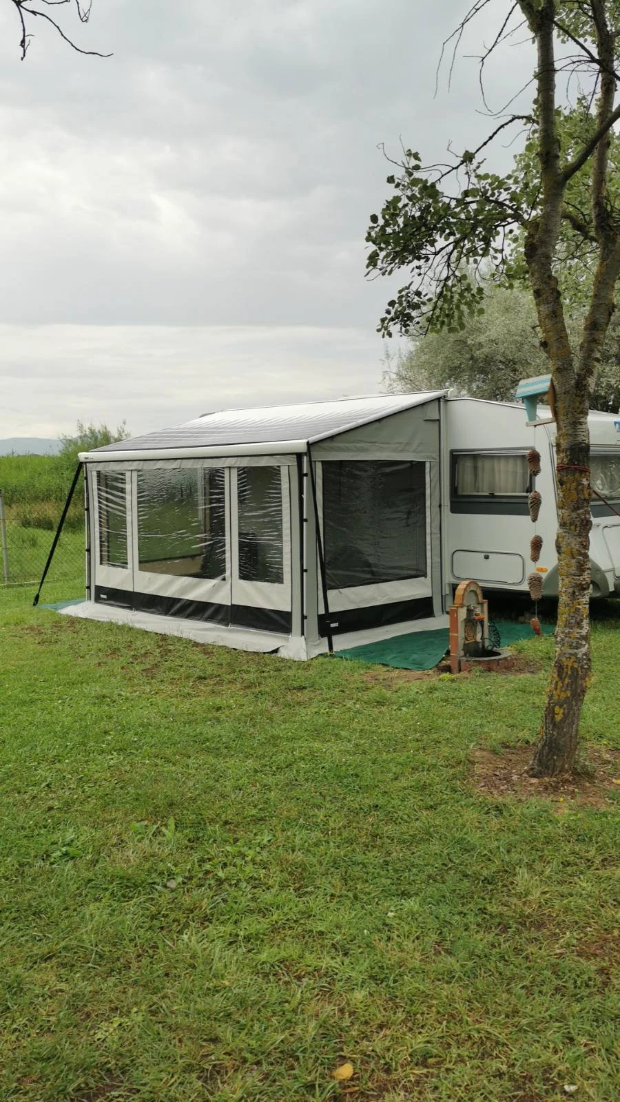 Каравана Knaus Eurostar, снимка 15 - Каравани и кемпери - 53959314