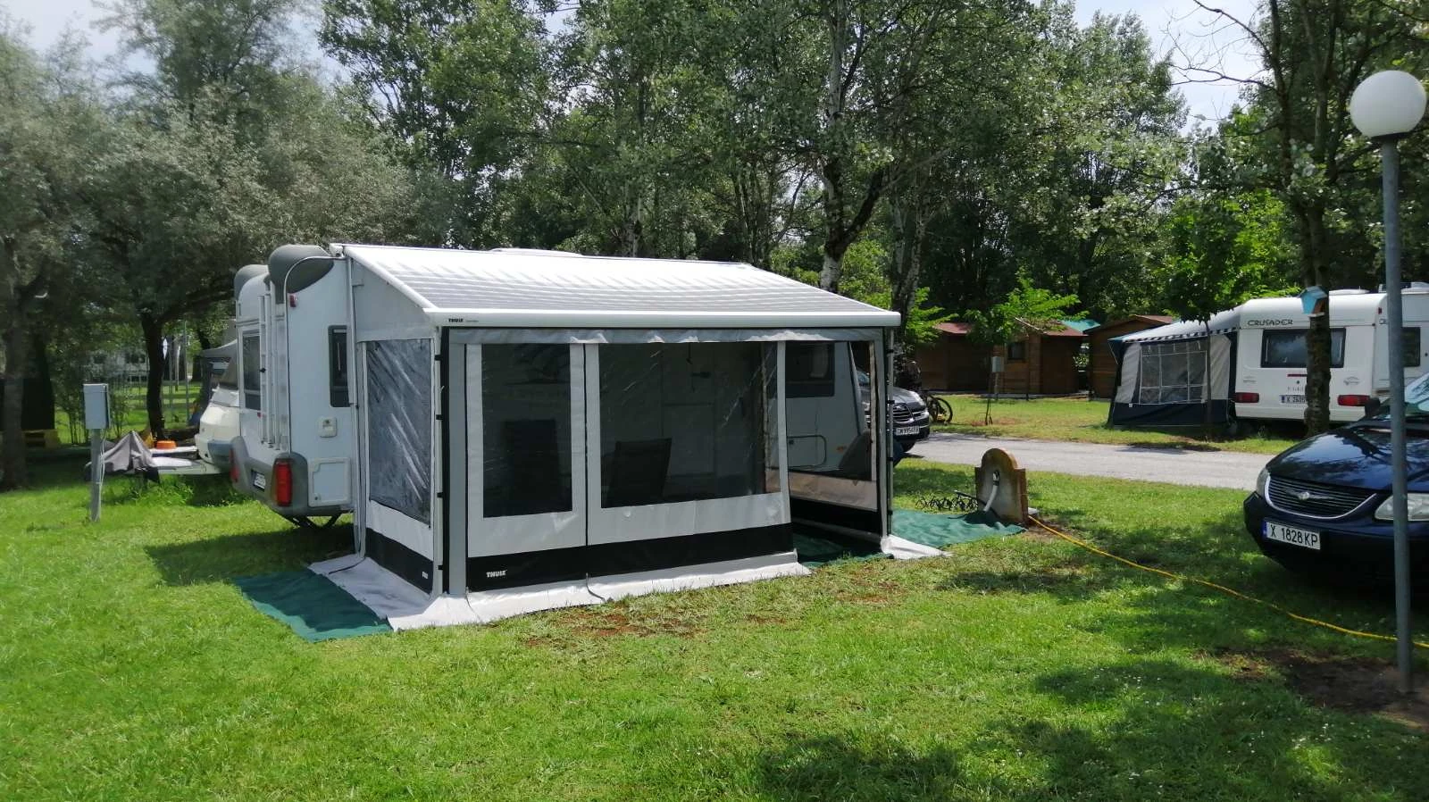 Каравана Knaus Eurostar, снимка 16 - Каравани и кемпери - 53959314