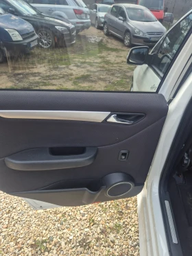 Mercedes-Benz B 200, снимка 10