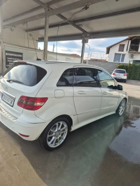 Mercedes-Benz B 200, снимка 7