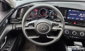 Hyundai Elantra 1.6 LPi Smart, снимка 13