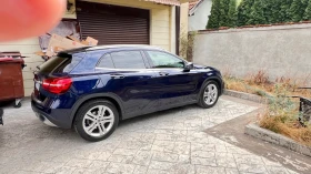 Mercedes-Benz CLA 220, снимка 13