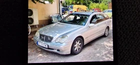  Mercedes-Benz 220