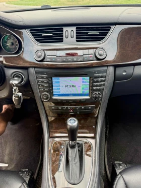 Mercedes-Benz CLS 500 * * CARFAX * *   * *  | Mobile.bg    6