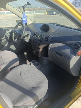 Toyota Yaris 1.0 VVTI | Auto.bg — изображение 8
