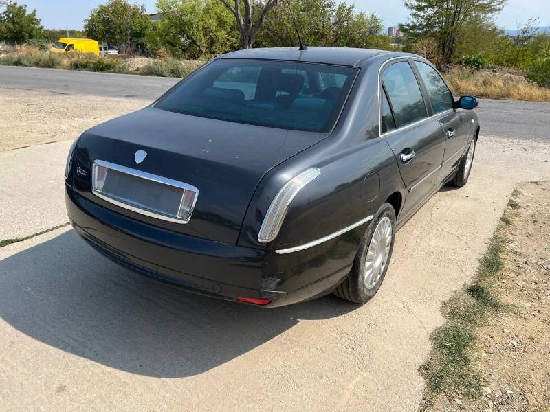 Lancia Thesis 2.4, снимка 6 - Автомобили и джипове - 46937116