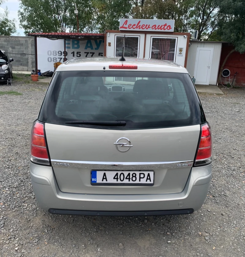 Opel Zafira B 1.9 CDTI (150к.c)Automatic  6-Speed 7 места FUL, снимка 6 - Автомобили и джипове - 47226801