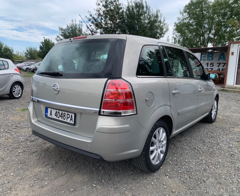 Opel Zafira B 1.9 CDTI (150к.c)Automatic  6-Speed 7 места FUL, снимка 5 - Автомобили и джипове - 47226801