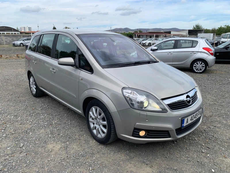 Opel Zafira B 1.9 CDTI (150к.c)Automatic  6-Speed 7 места FUL, снимка 3 - Автомобили и джипове - 47226801