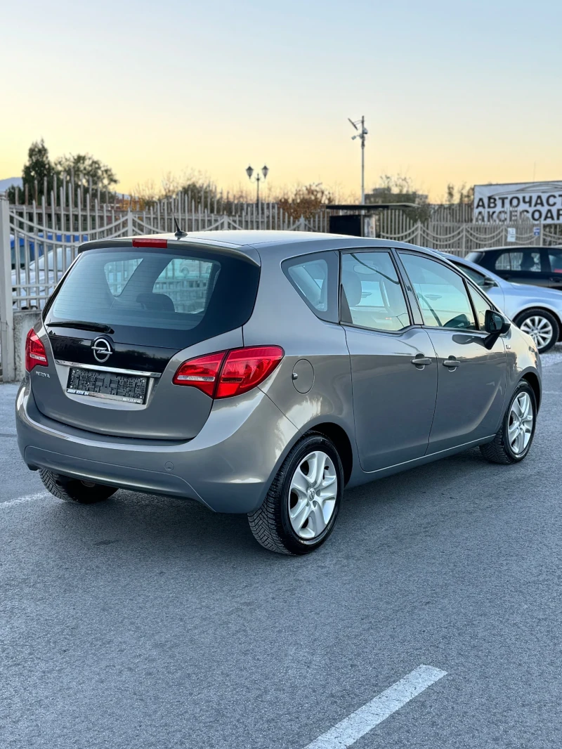 Opel Meriva 1.4 стария мотор, снимка 4 - Автомобили и джипове - 48499073