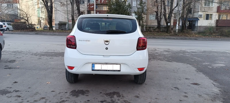 Dacia Sandero, снимка 4 - Автомобили и джипове - 48390847