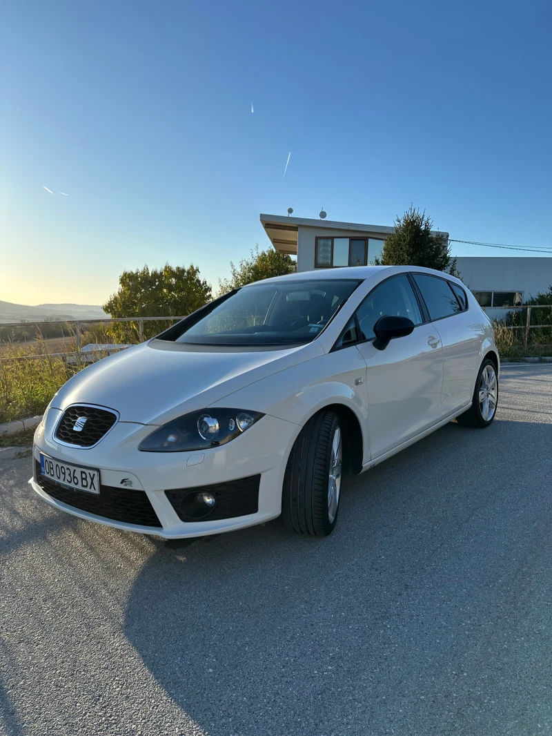 Seat Leon, снимка 2 - Автомобили и джипове - 52256978