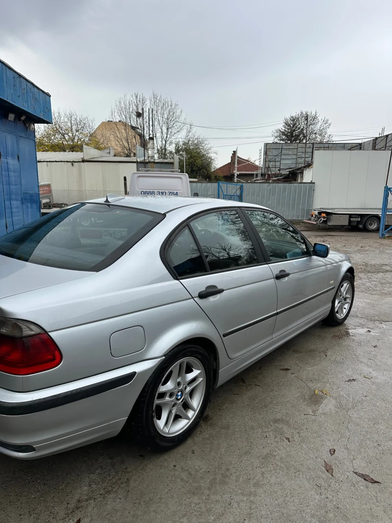BMW 320 2.0 136, снимка 3 - Автомобили и джипове - 52472445