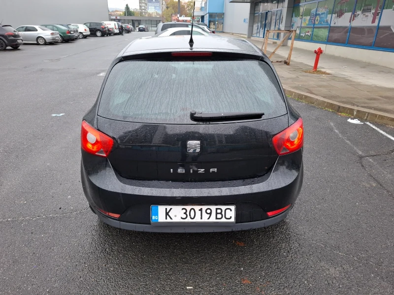 Seat Ibiza, снимка 6 - Автомобили и джипове - 52503071