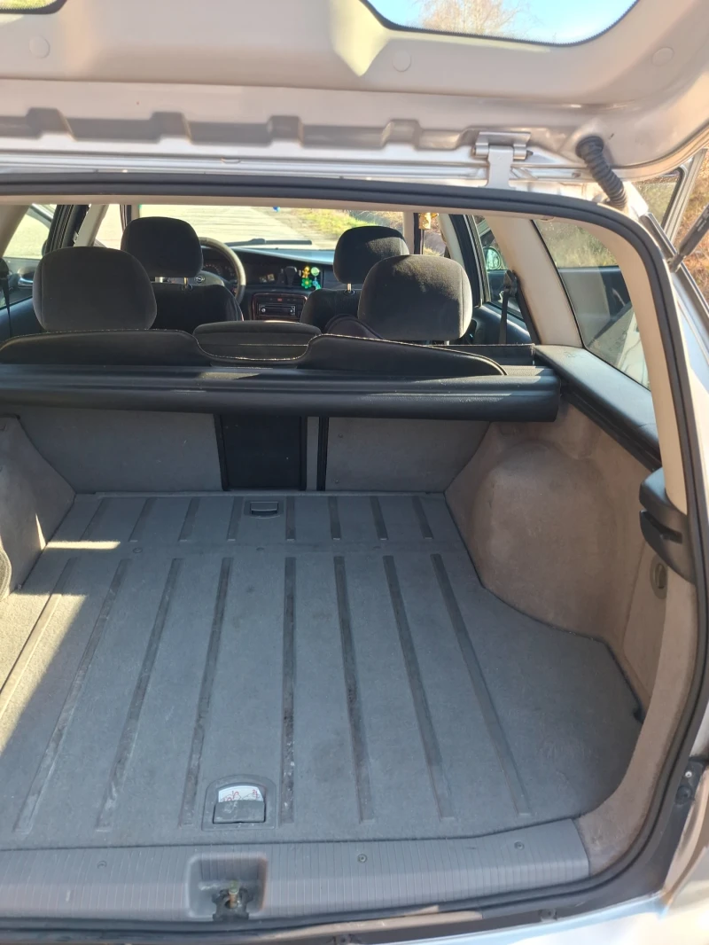 Opel Vectra 2.0 DTI, снимка 12 - Автомобили и джипове - 52846431