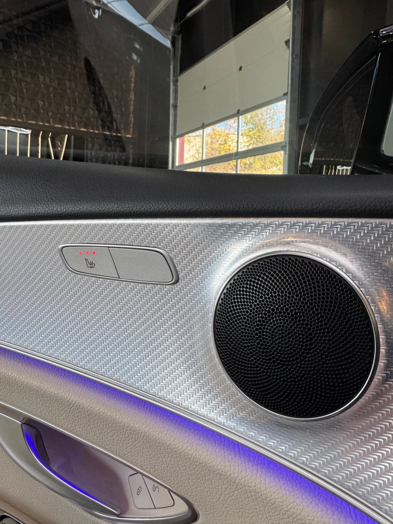 Mercedes-Benz E 200 d * FACELIFT * , снимка 11 - Автомобили и джипове - 52850559