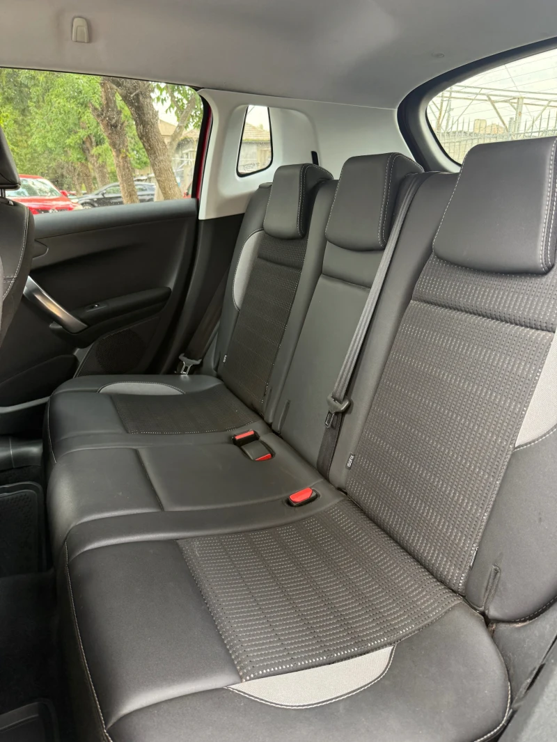 Peugeot 2008 1.2 BENZIN AUSTRIA , снимка 11 - Автомобили и джипове - 52913090