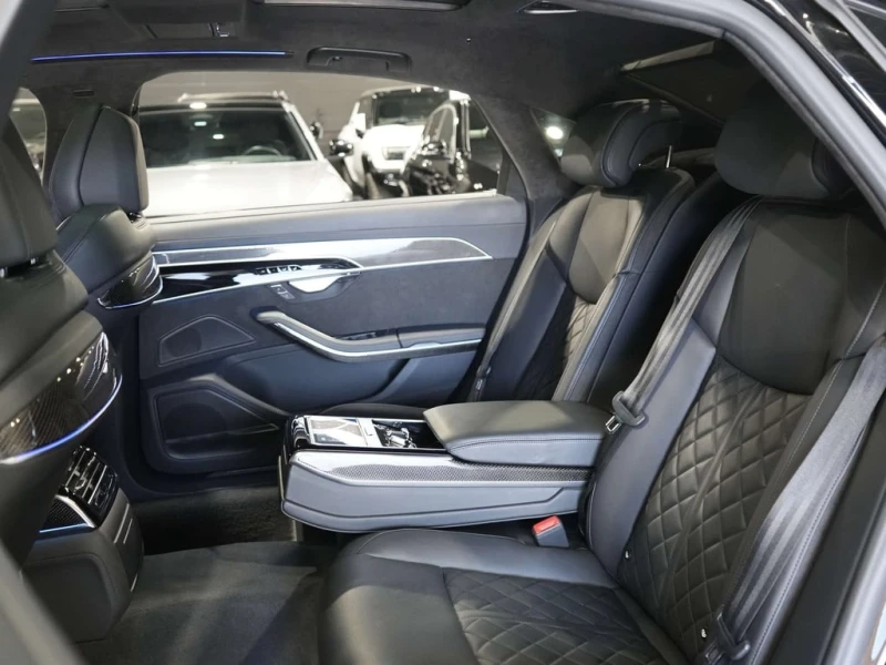 Audi S8 L * Фиксирана цена до БГ * Без инциденти * CARFAX, снимка 14 - Автомобили и джипове - 53452801