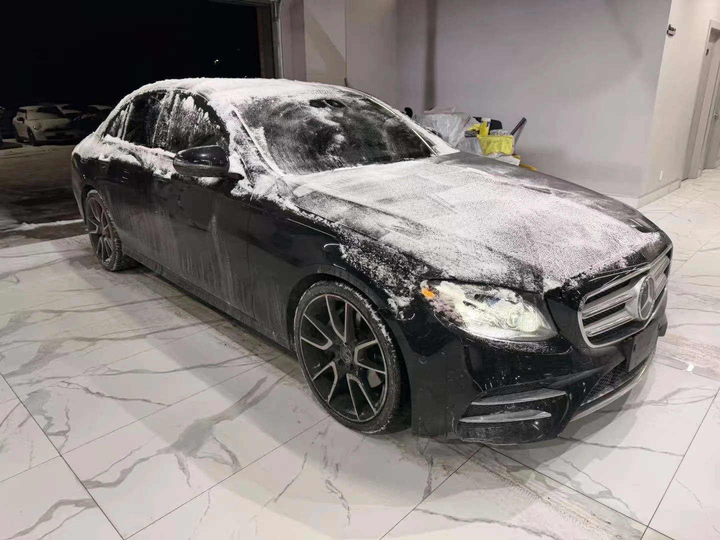 Mercedes-Benz E 300 * CARFAX * БЕЗ ПЪРВОНАЧАЛНА ВНОСКА, снимка 1