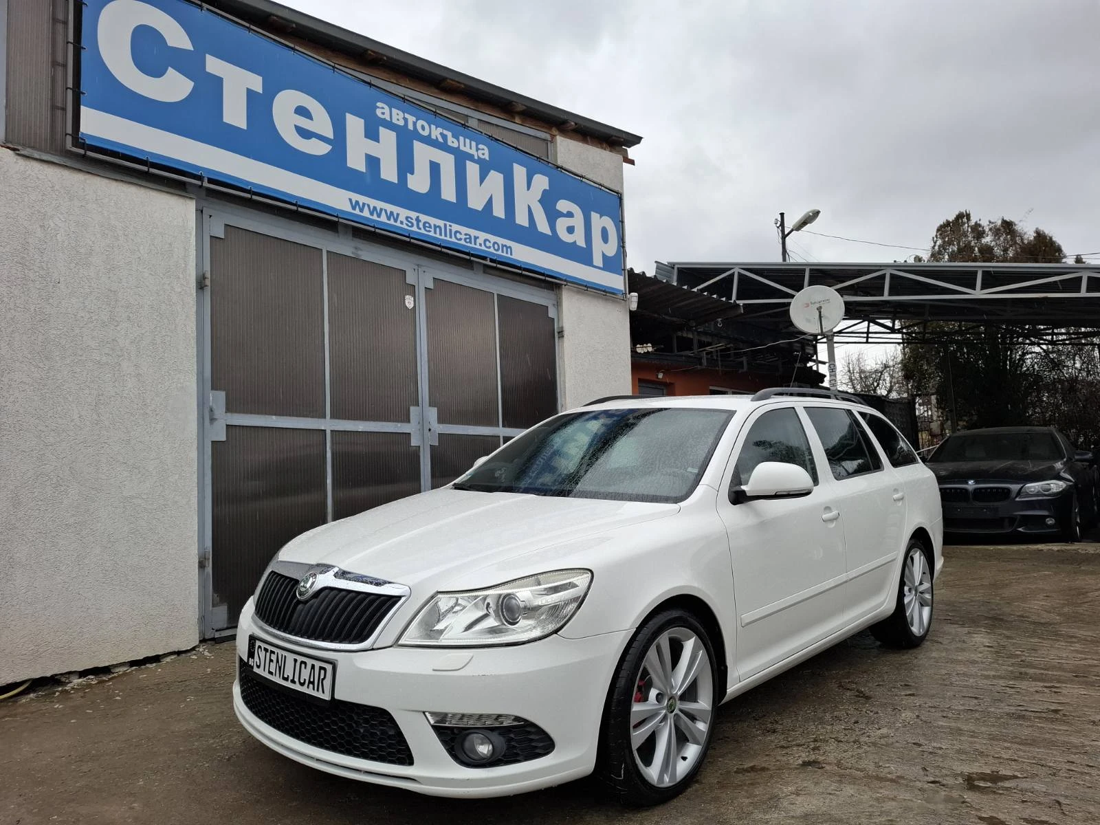 Skoda Octavia 2.0TSI-VRS-BiXenon, снимка 1