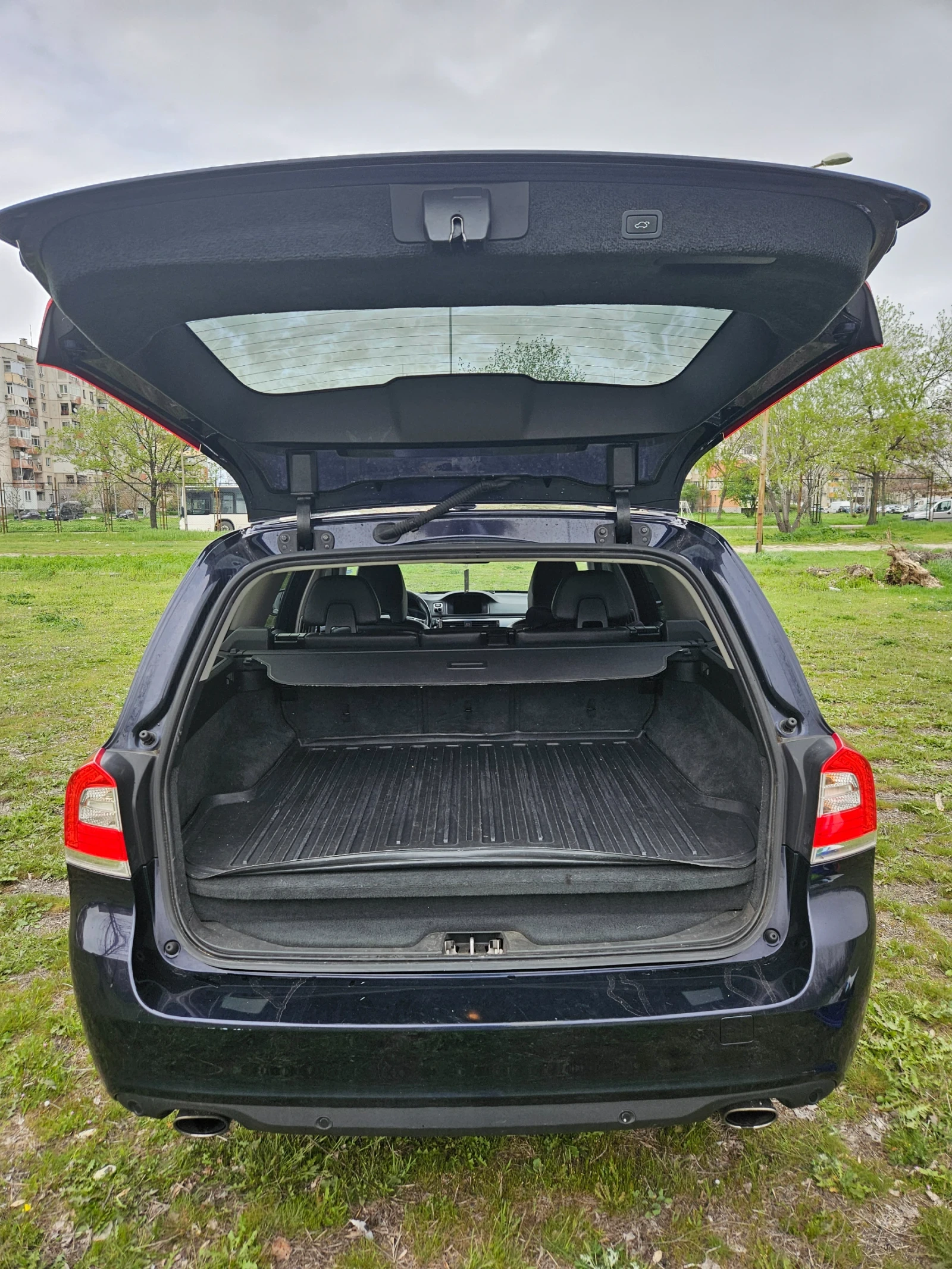 Volvo V70 V70 T5 Bi-fuel - изображение 9
