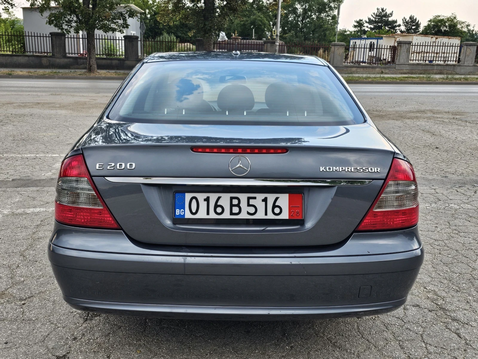 Mercedes-Benz E 200 Kompressor 184к.с .Фейслифт  - изображение 7