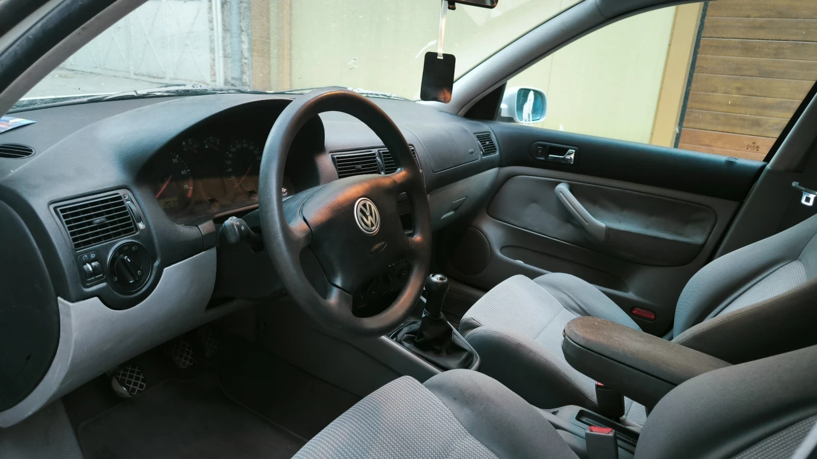 VW Golf 4 - изображение 5