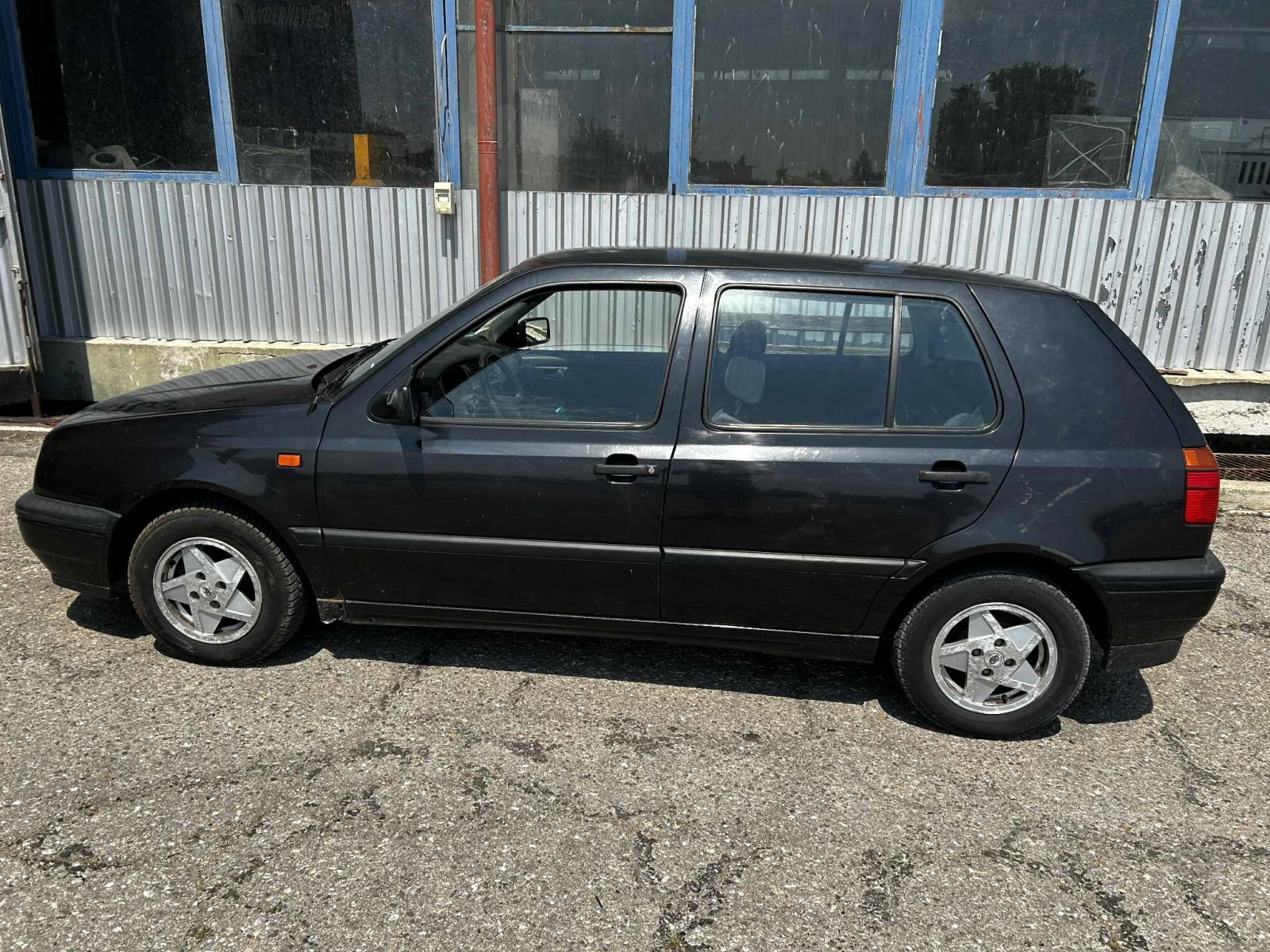 VW Golf GL - изображение 2