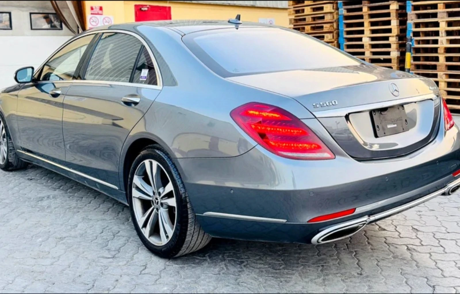 Mercedes-Benz S 560 * АВТОФИНАНСИРАНЕ* БЕЗ ПЪРВОНАЧАЛНА ВНОСКА*  - изображение 3