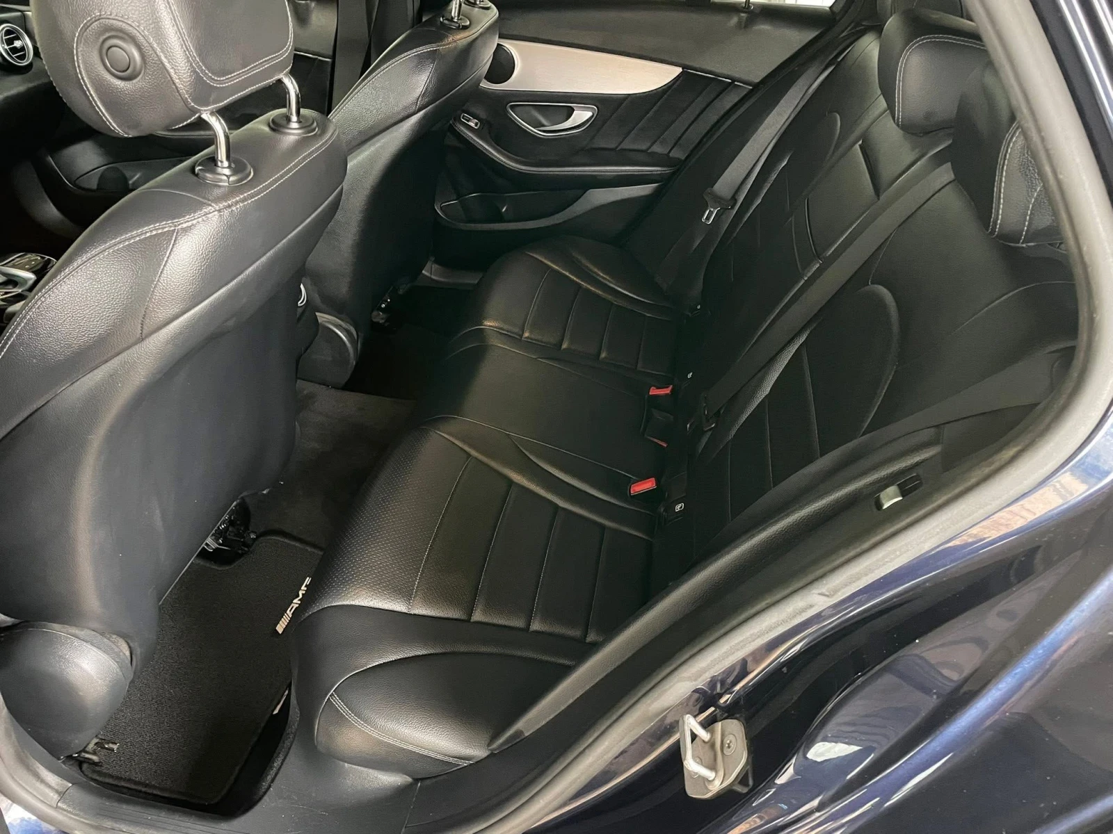 Mercedes-Benz C 220 AMG/ПАНО/360CAM/9G/FULL LED/НОВИ ГУМИ/Мъртва зона - изображение 10