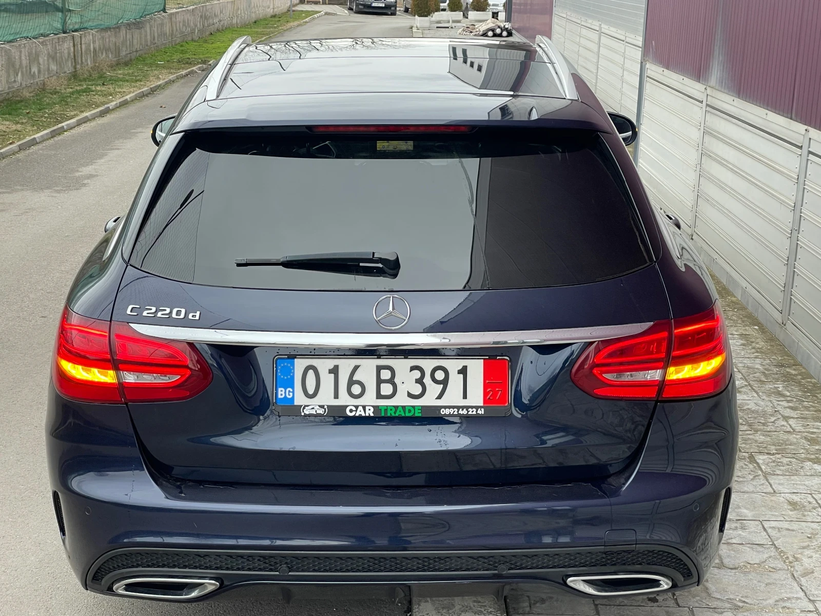 Mercedes-Benz C 220 AMG/ПАНО/360CAM/9G/FULL LED/НОВИ ГУМИ/Мъртва зона - изображение 5