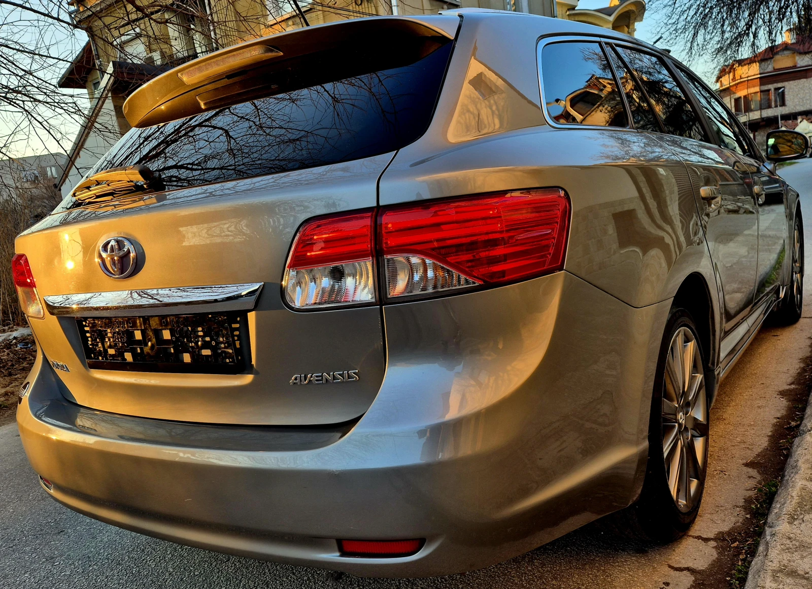 Toyota Avensis 2.2d4d-EXECUTIVE- navi-veriga-avtomat-japan  | Mobile.bg � ����������� 5