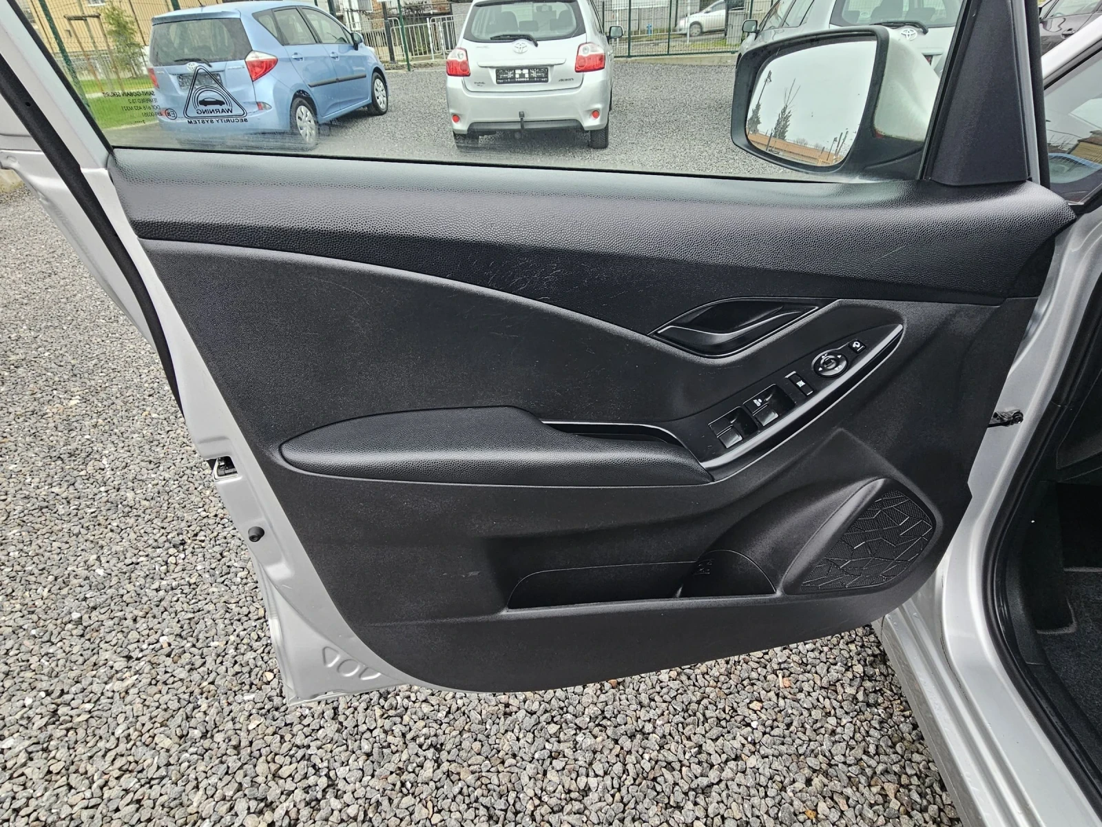 Hyundai Ix20 1.4i 90�.�.������! | Mobile.bg � ����������� 15