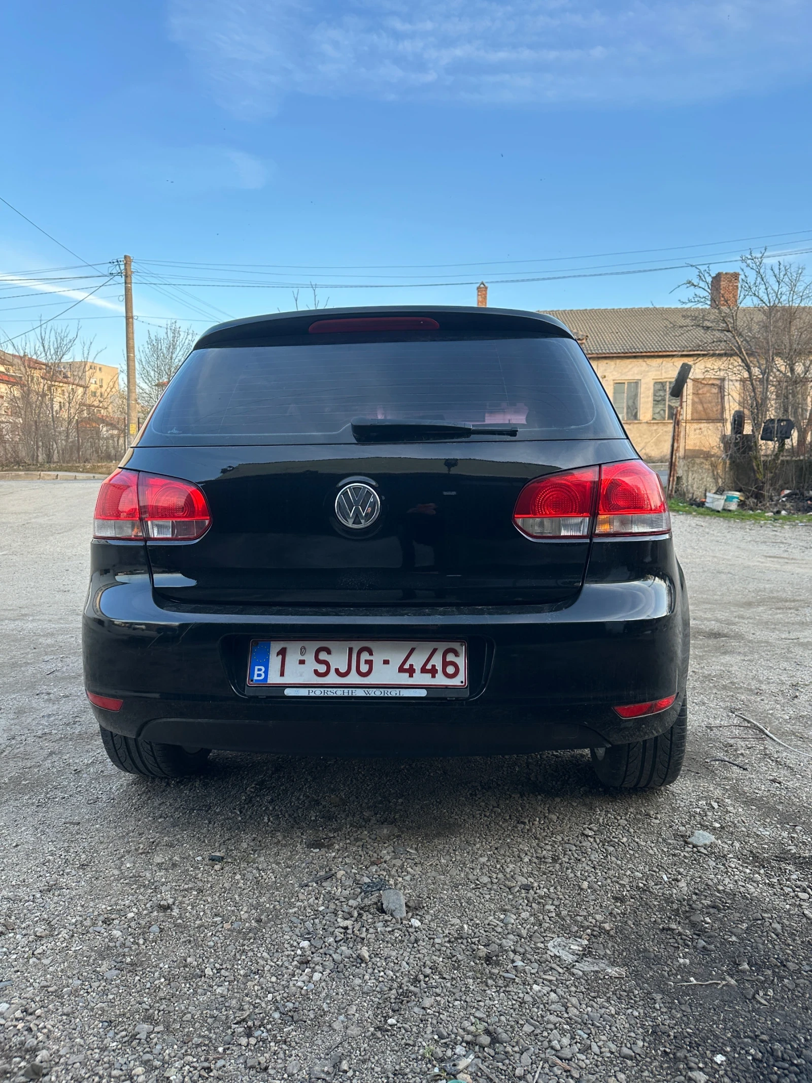 VW Golf 1.6 tdi Добро състояние, снимка 3 - Автомобили и джипове - 53993170