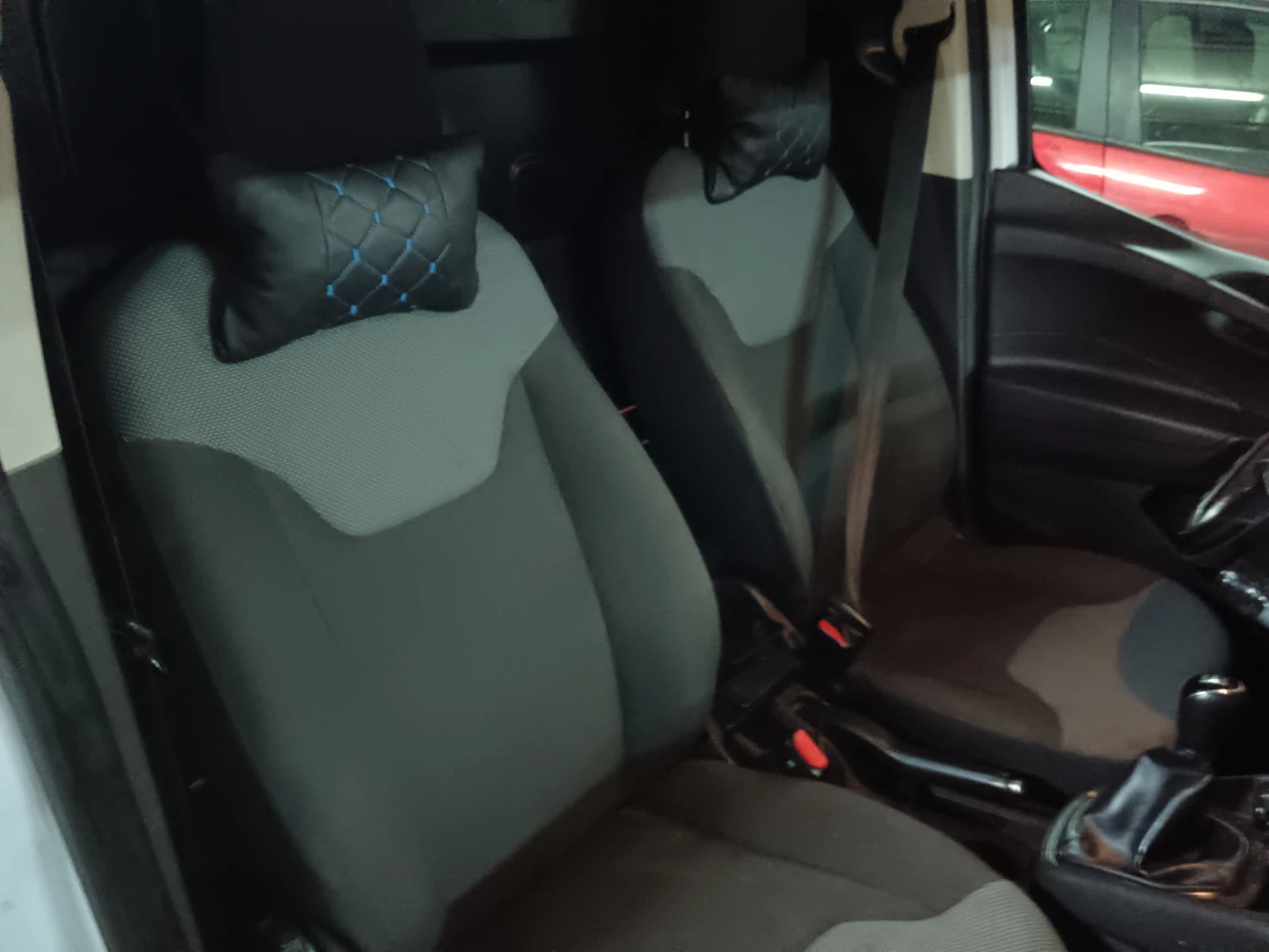 Ford Courier, снимка 14 - Автомобили и джипове - 54093268