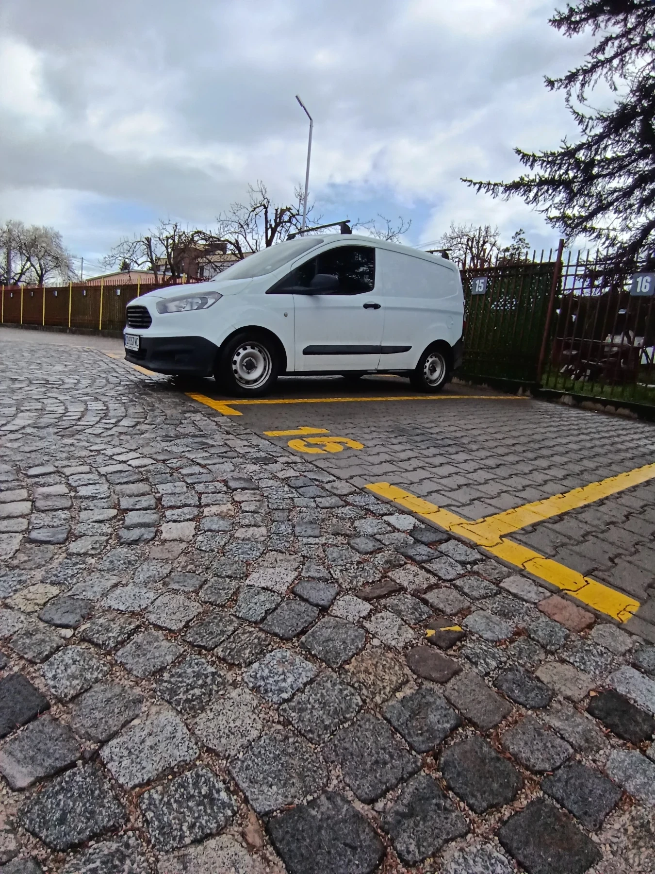 Ford Courier, снимка 4 - Автомобили и джипове - 54093268