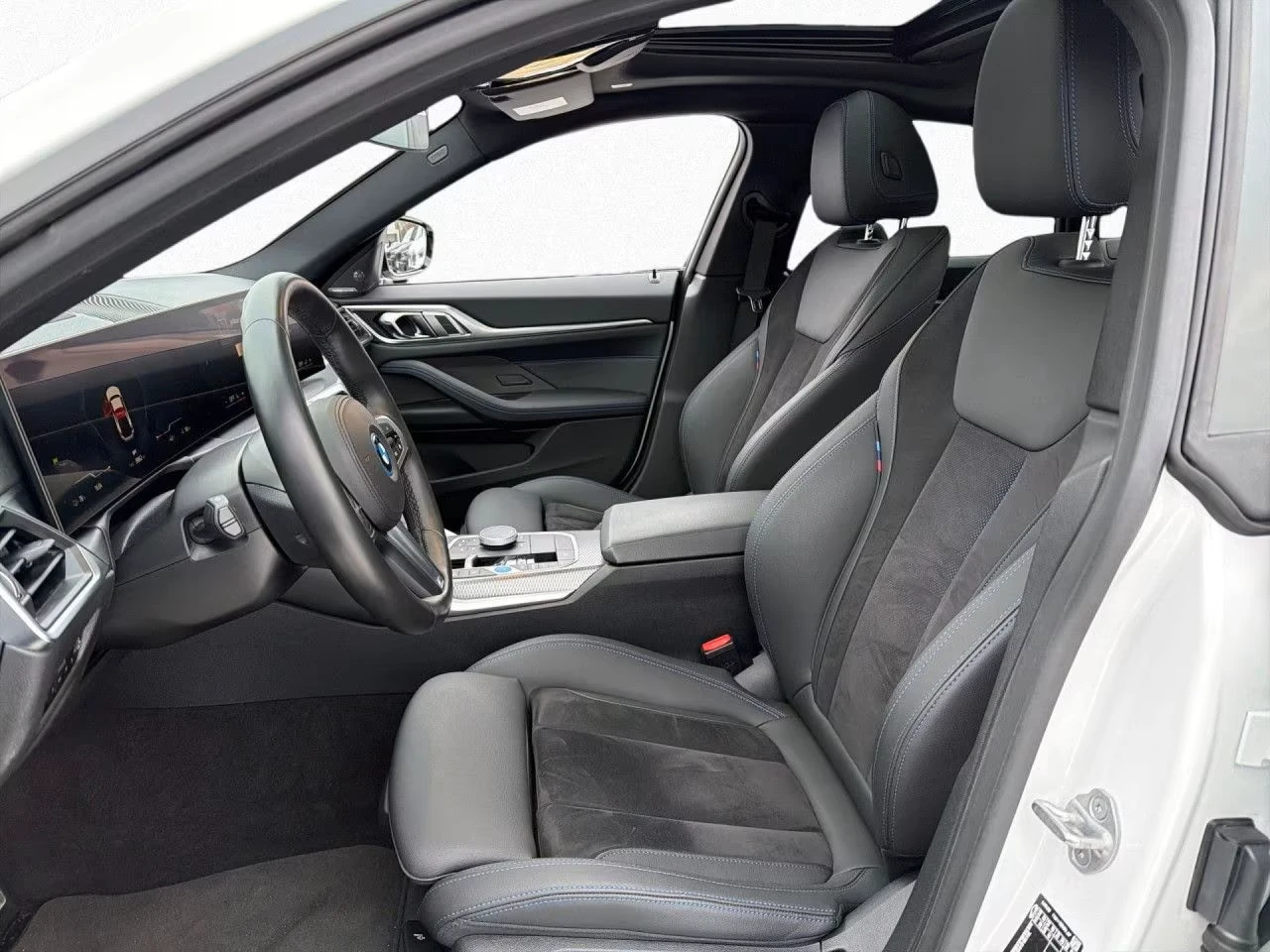 BMW i4 35* M-SPORT* HEAD-UP* H&K* DISTR* , снимка 5 - Автомобили и джипове - 54118787