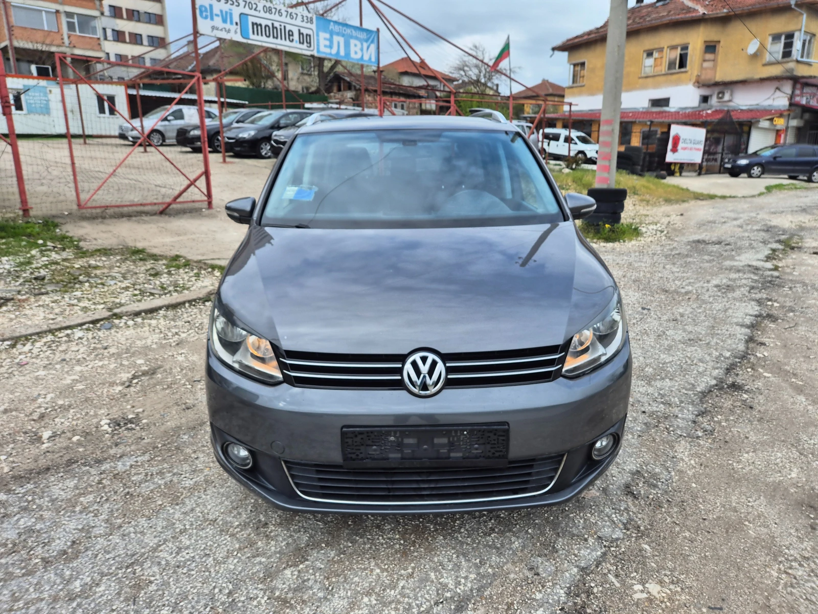 VW Touran 2.0, TDI, 140k.s 7MESTA, снимка 2 - Автомобили и джипове - 54145464
