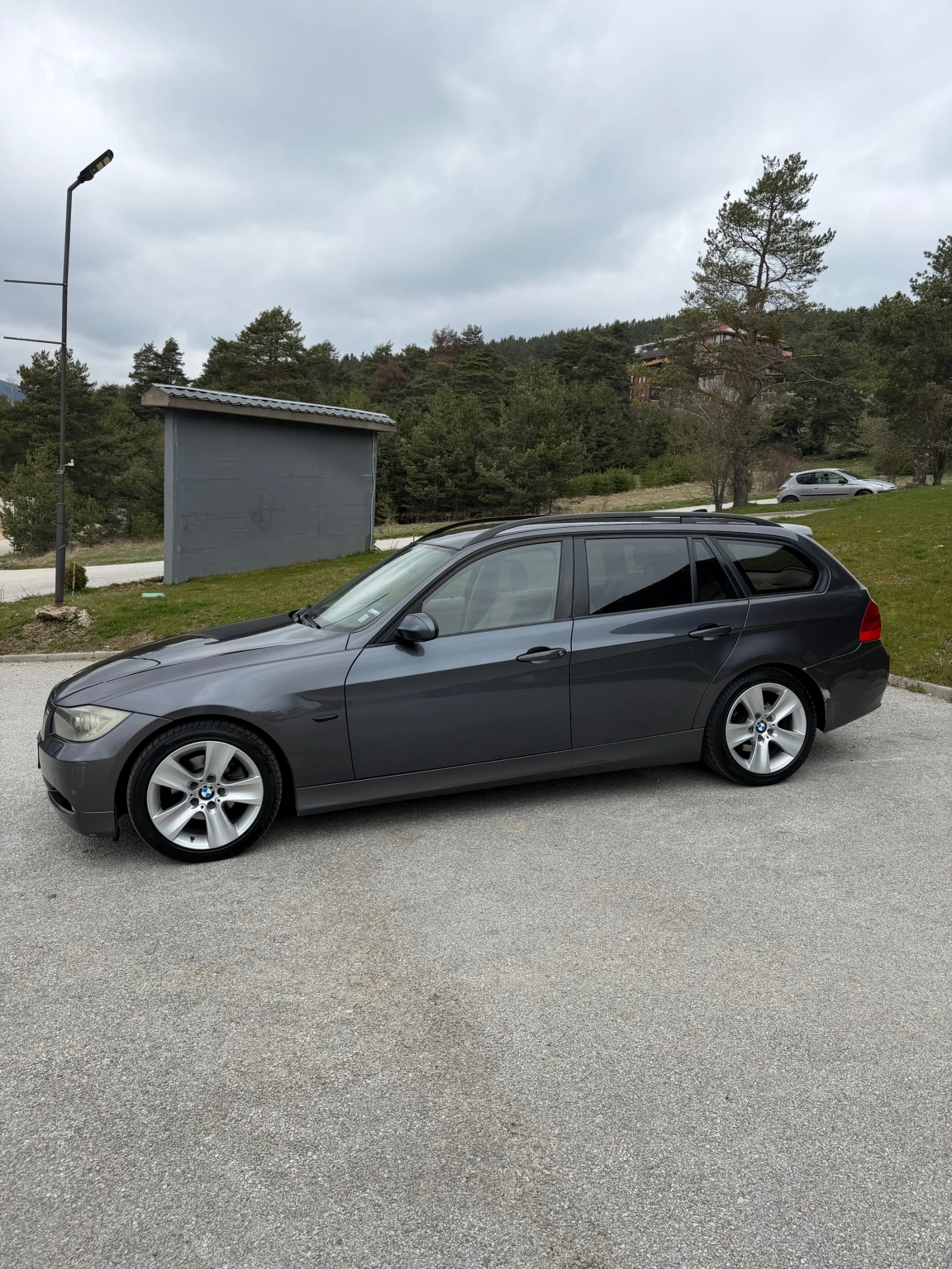 BMW 320, снимка 4 - Автомобили и джипове - 54165118