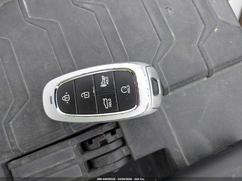 Hyundai Accent 2.0L I-4 DI, DOHC, VVT, 150HP Front Wheel Drive | Mobile.bg � ����������� 11