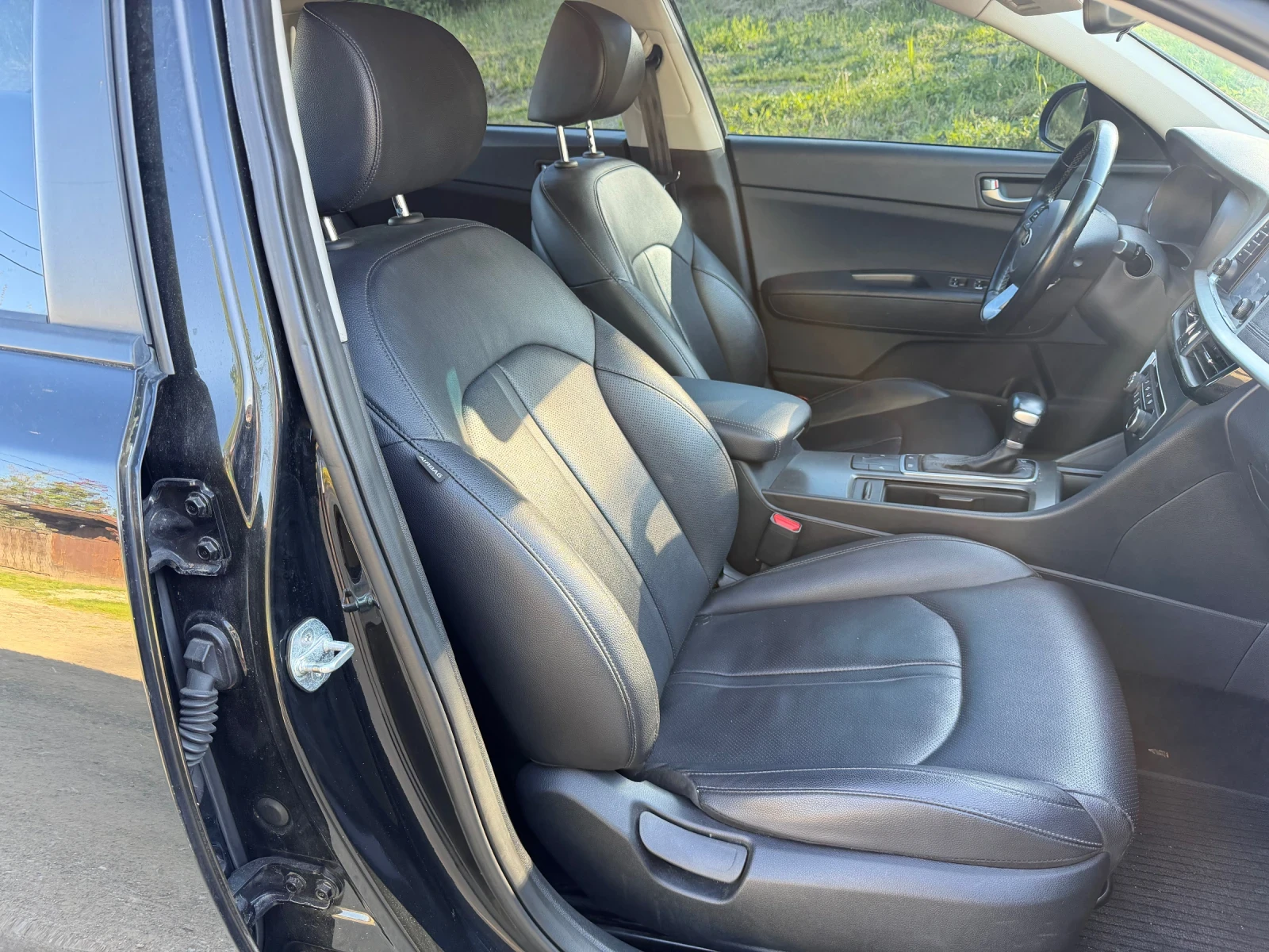 Kia K5 2.0 LPG autogeorge.com, снимка 11 - Автомобили и джипове - 54313045