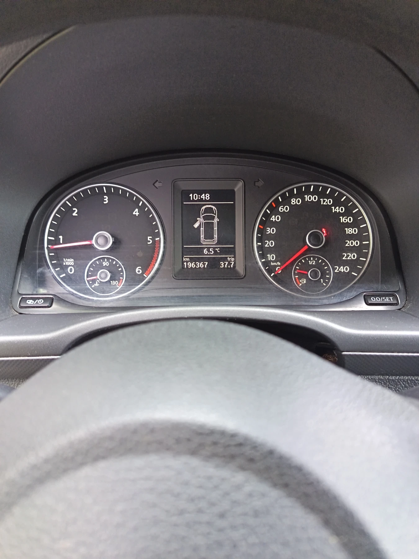 VW Caddy 1, 6 75kw, снимка 11 - Автомобили и джипове - 54386639