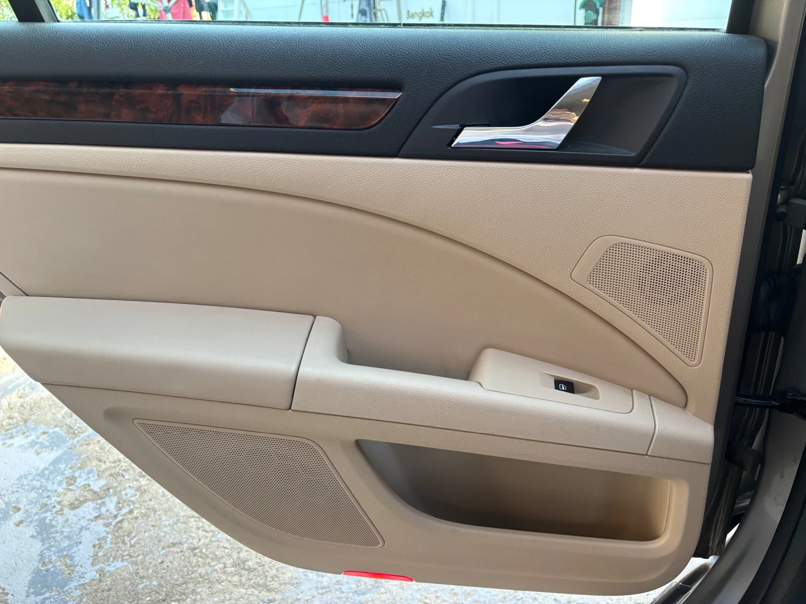 Skoda Superb 2.0TDI, снимка 8 - Автомобили и джипове - 54610341