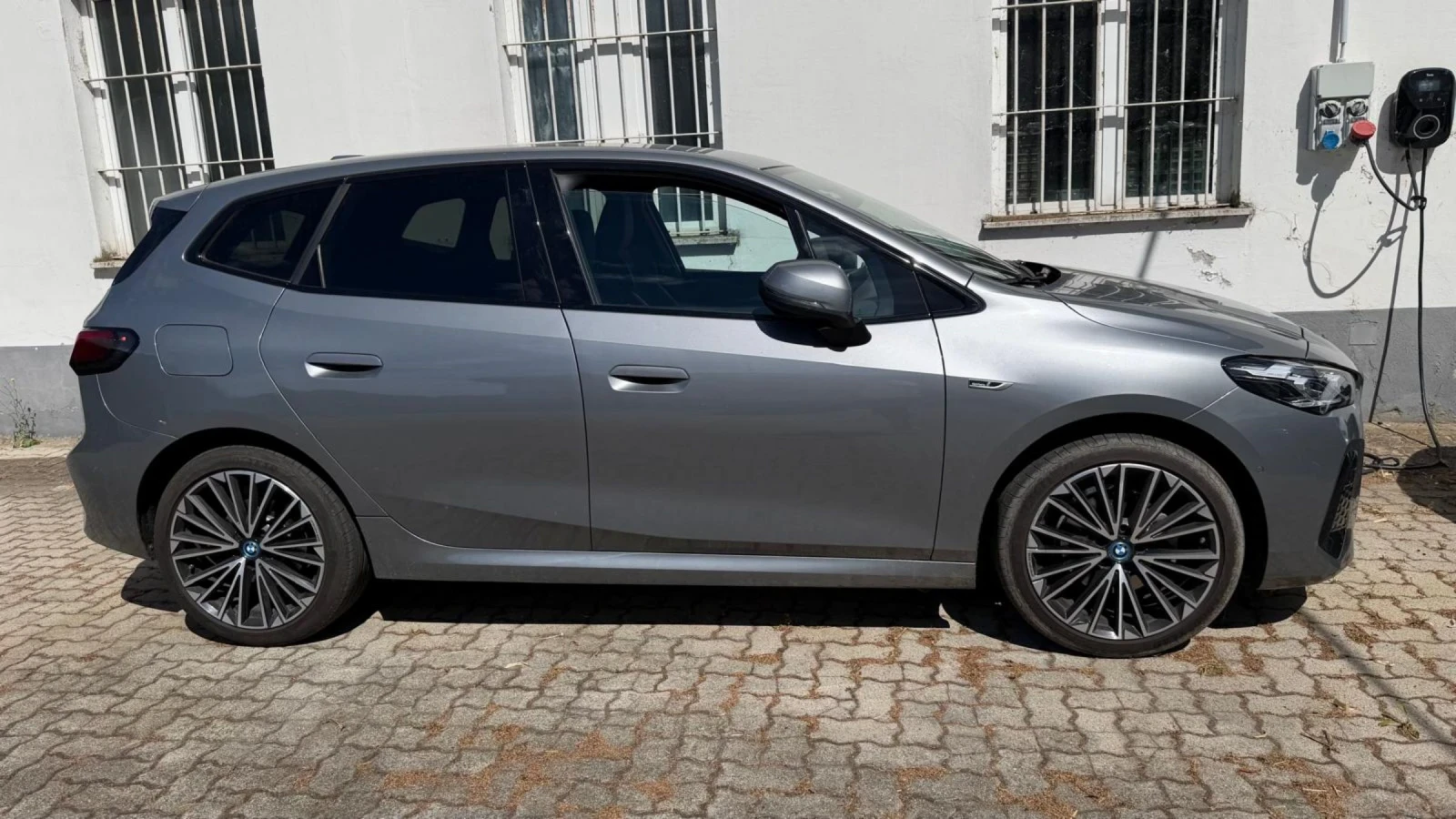 BMW 2 Active Tourer 225E Plug in Hybrid, XDRIVE, MSPORT!, снимка 13 - Автомобили и джипове - 55180690