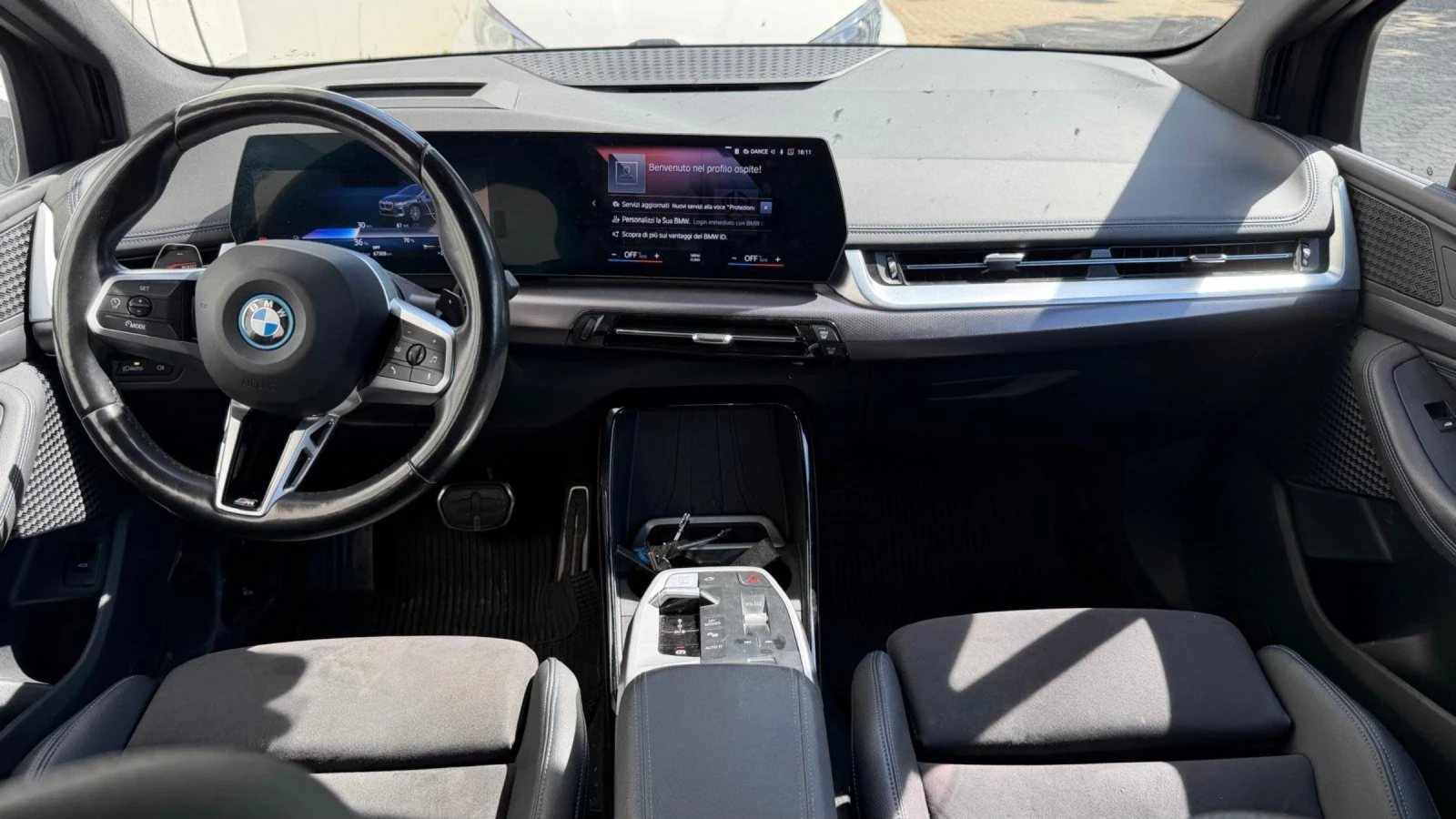 BMW 2 Active Tourer 225E Plug in Hybrid, XDRIVE, MSPORT!, снимка 5 - Автомобили и джипове - 55180690