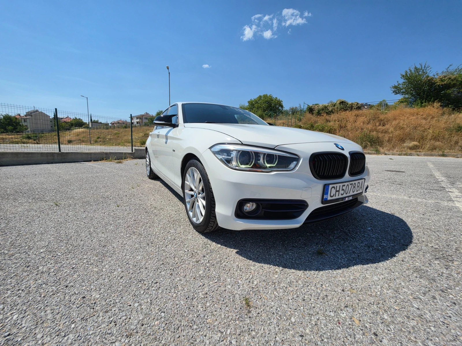 BMW 118 Sport line, снимка 3 - Автомобили и джипове - 55707141