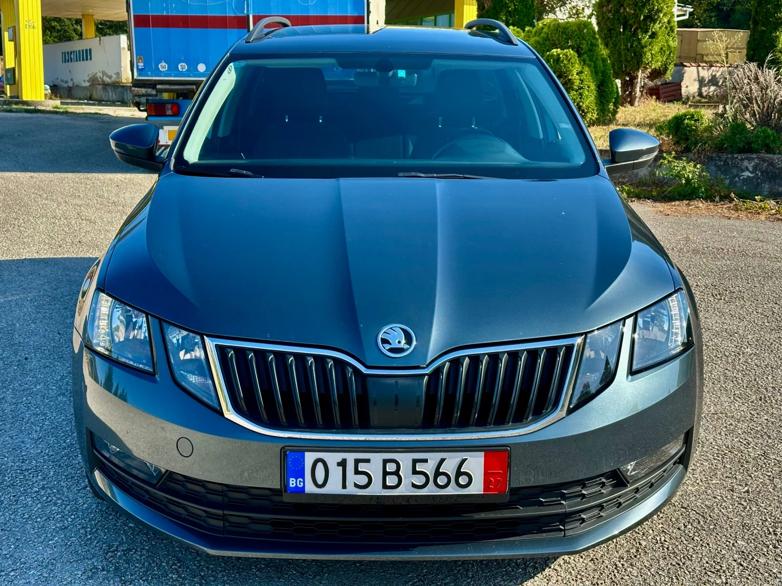 Skoda Octavia 1.6 TDi  DSG 2018г 116 кс. ТОП СЪСТОЯНИЕ!!!!, снимка 2 - Автомобили и джипове - 56022300