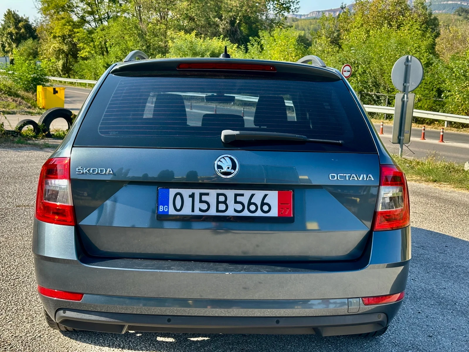 Skoda Octavia 1.6 TDi  DSG 2018г 116 кс. ТОП СЪСТОЯНИЕ!!!!, снимка 6 - Автомобили и джипове - 56022300