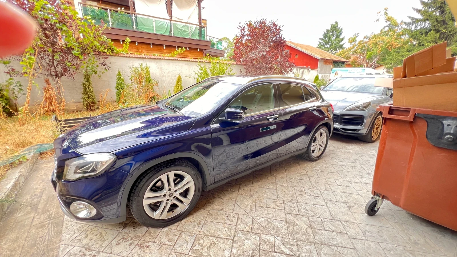 Mercedes-Benz CLA 220, снимка 11 - Автомобили и джипове - 56041187